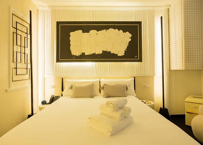  Abalu Collection Boutique Gran Via (Adults Only)